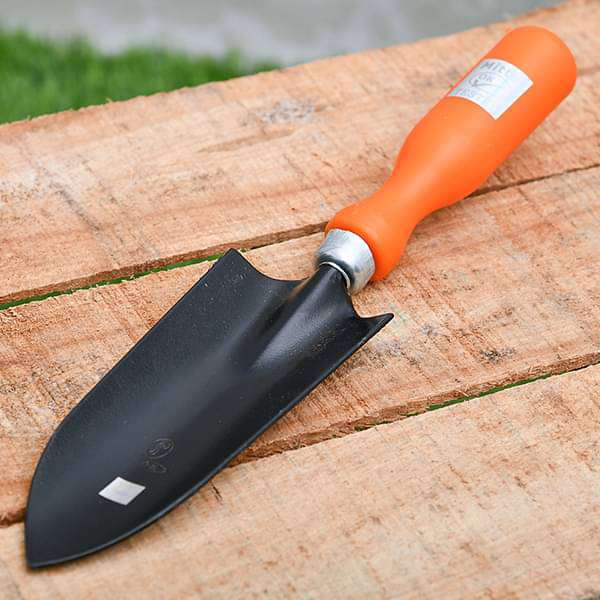 The Top 10 Garden Tools You Need to Own